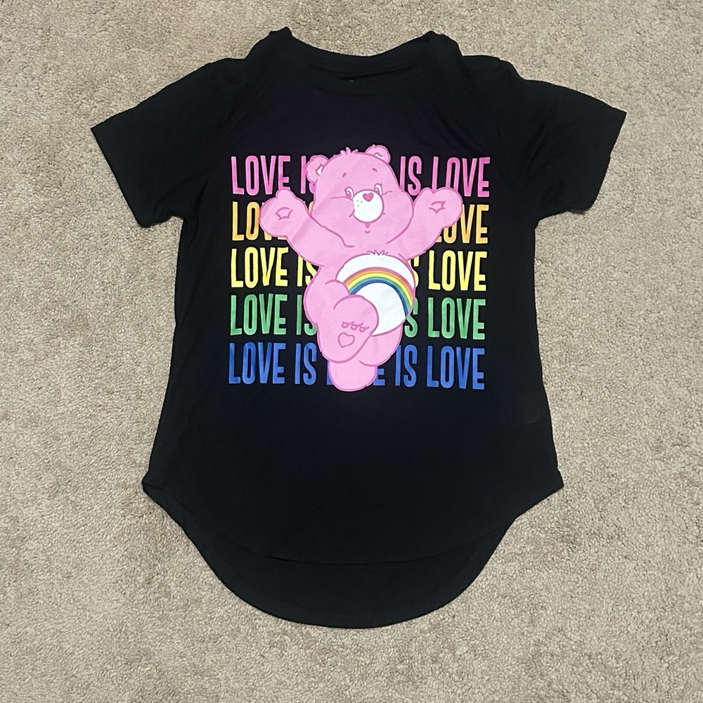 Care Bears T Shirt "Love is Love" Small/CH (3-5)